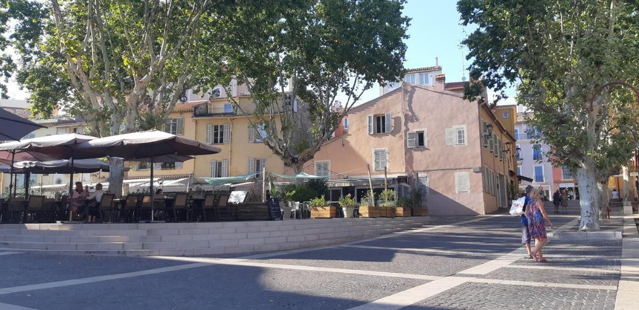 Appartement Centre-Historique 70 M2 Fréjus Extérieur photo